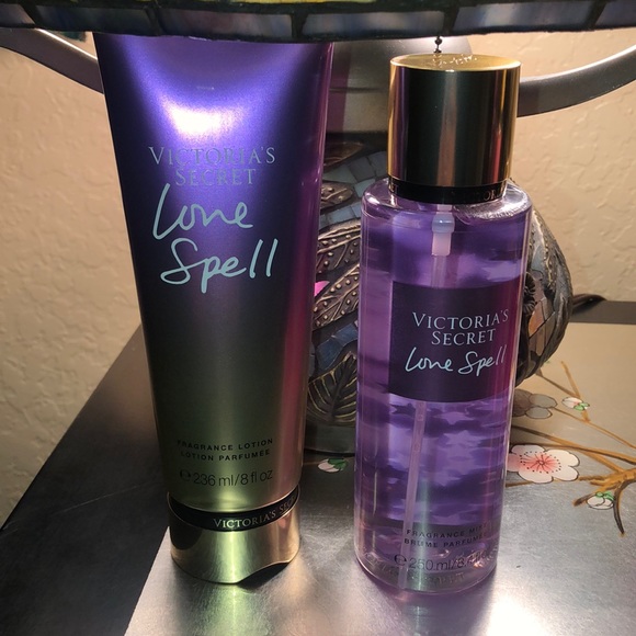 Victoria secret Love Spell combo  spray /lotion - Picture 2 of 2
